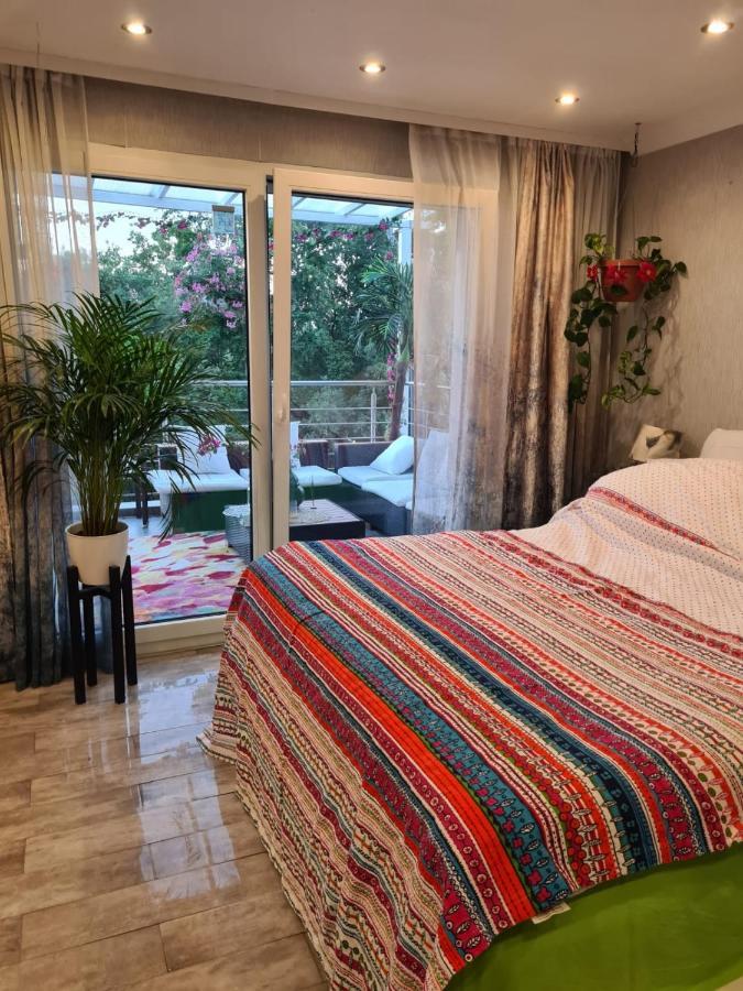 Cozy Room With A Beautiful Garden View バウナタール エクステリア 写真