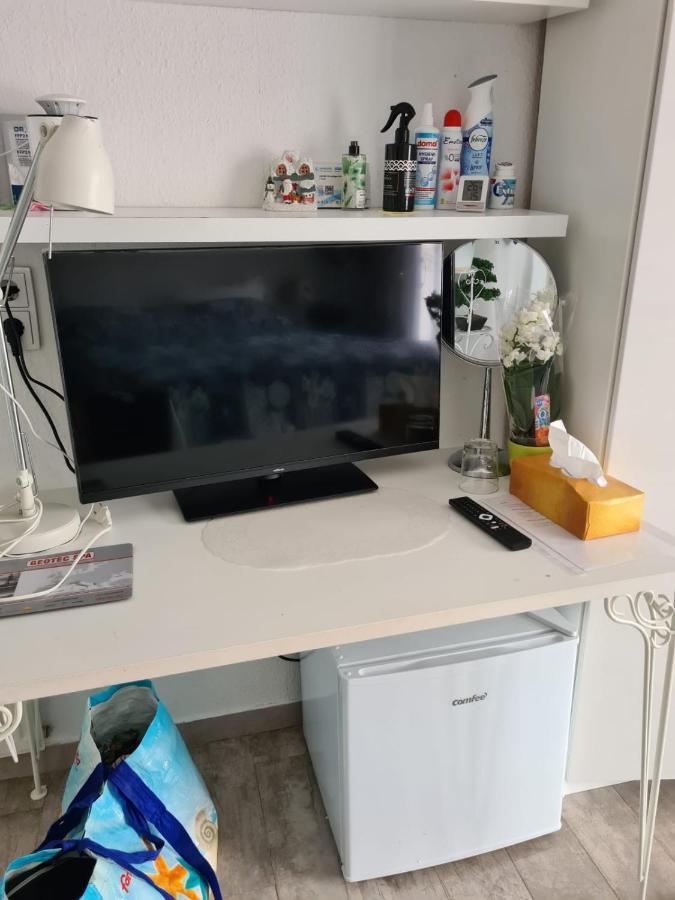 Cozy Room With A Beautiful Garden View バウナタール エクステリア 写真