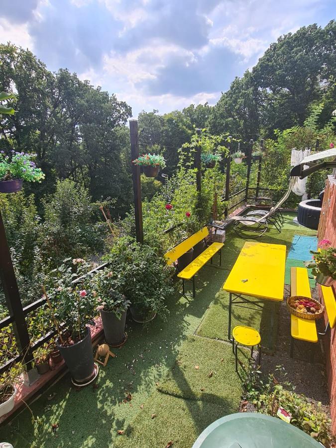 Cozy Room With A Beautiful Garden View バウナタール エクステリア 写真