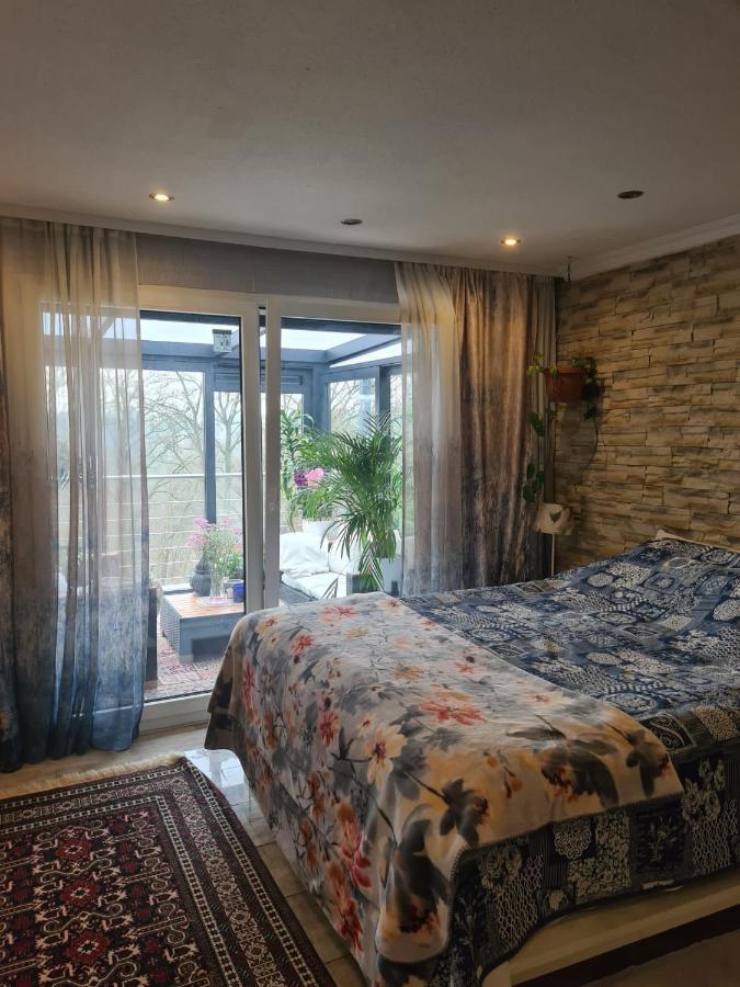 Cozy Room With A Beautiful Garden View バウナタール エクステリア 写真